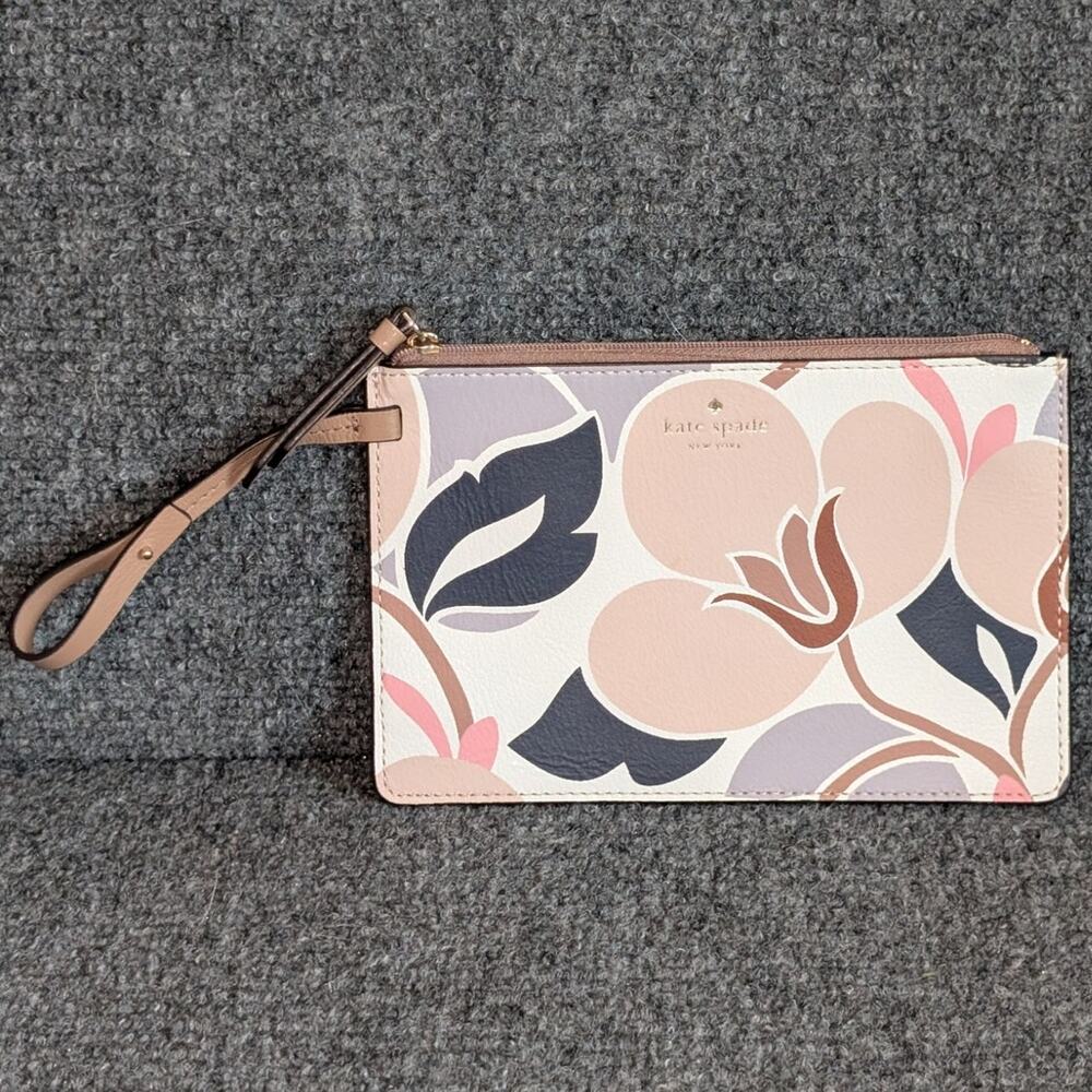 Kate Spade New York NWOT Cameron Breezy Floral Zip Top Wristlet Pouch